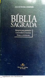 Bíblia Sagrada : margens para anotações, concordância temática, notas e referências